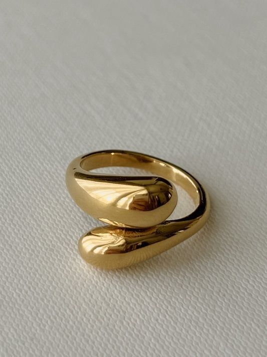 Gold ring